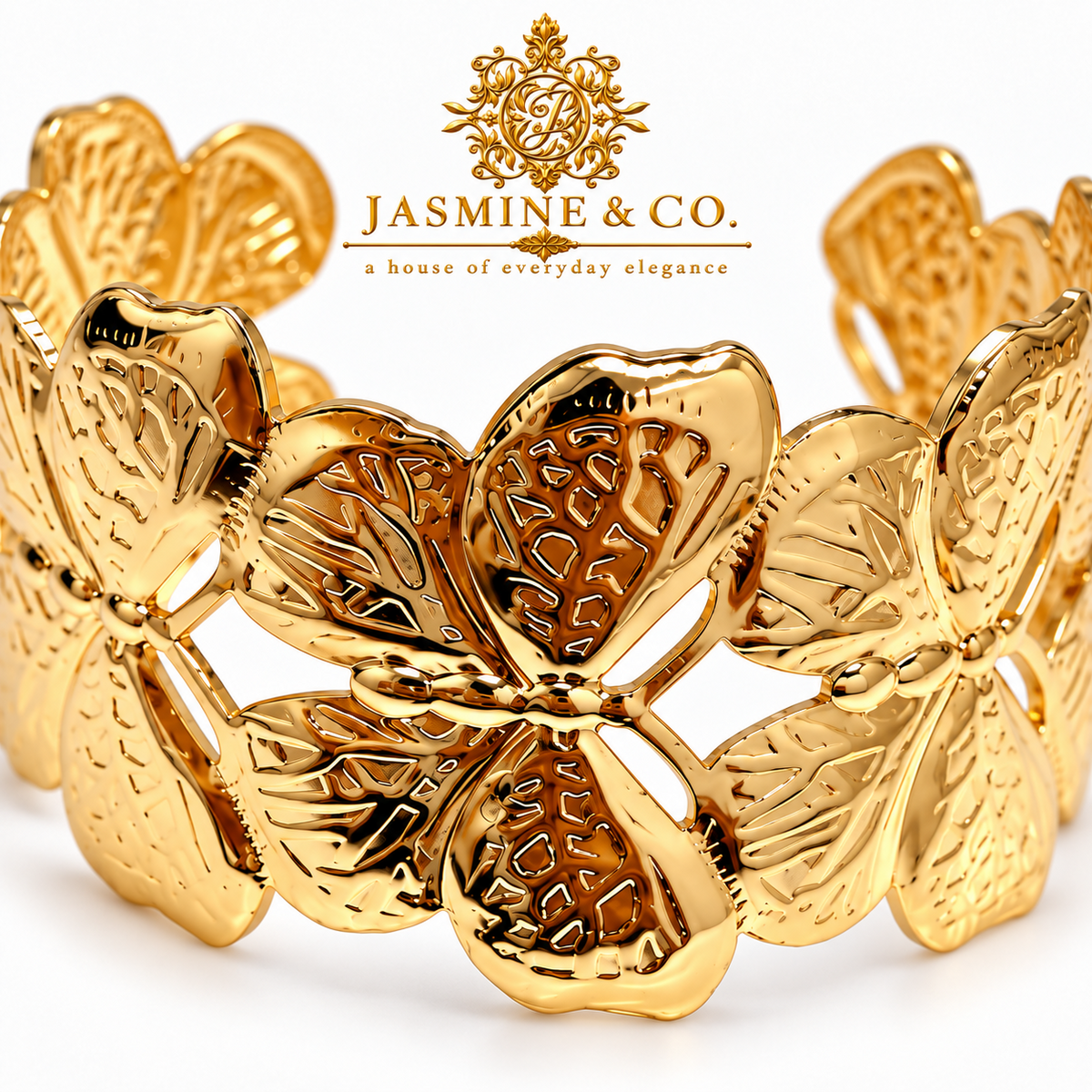 Jasmine & Co. butterfly bracelet – Close-up textured butterfly motif detail