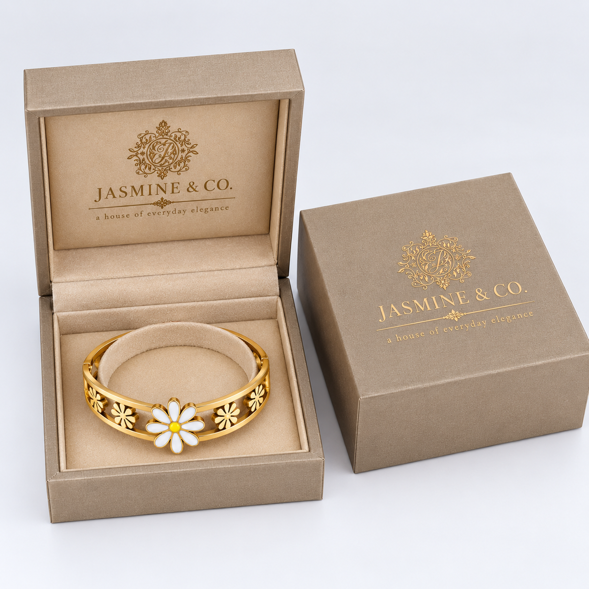 Anti-tarnish white flower bracelet presented in Jasmine & Co jewellery packaging