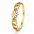 Anti-tarnish white flower bracelet for women in golden stainless steel, studio view