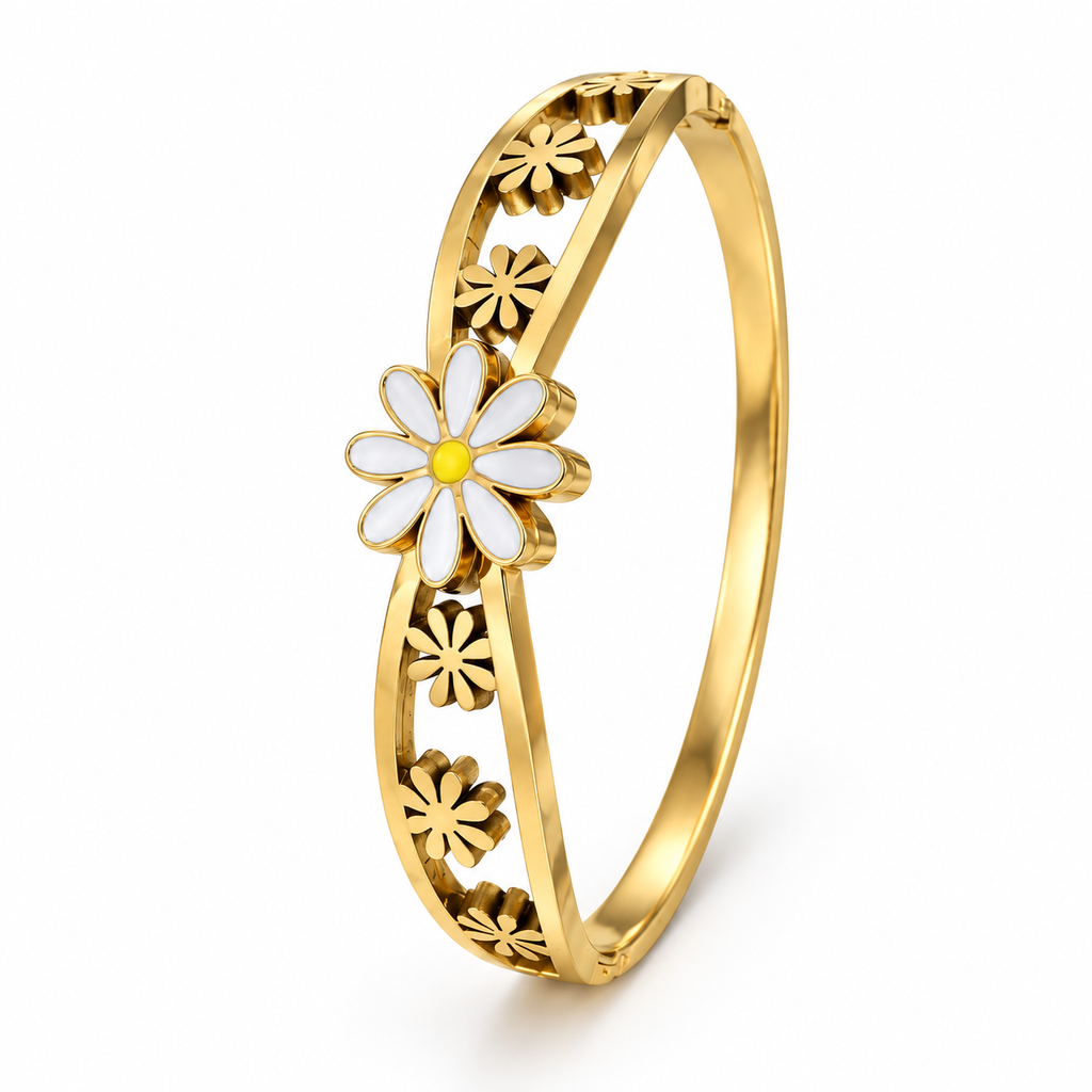 Jasmine & Co. anti-tarnish white flower bracelet included in gift pack